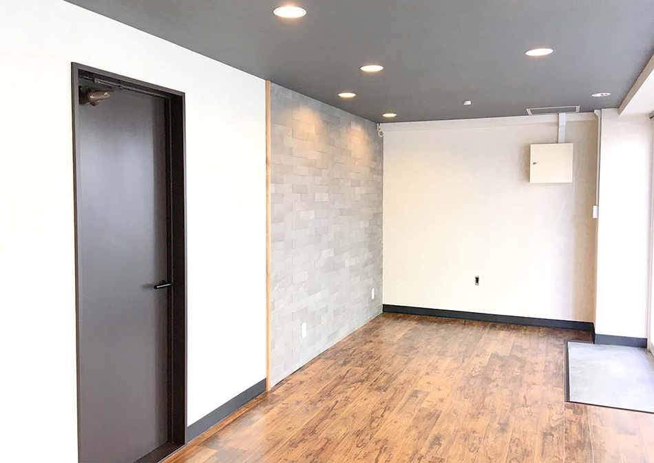 新設した間仕切りの壁